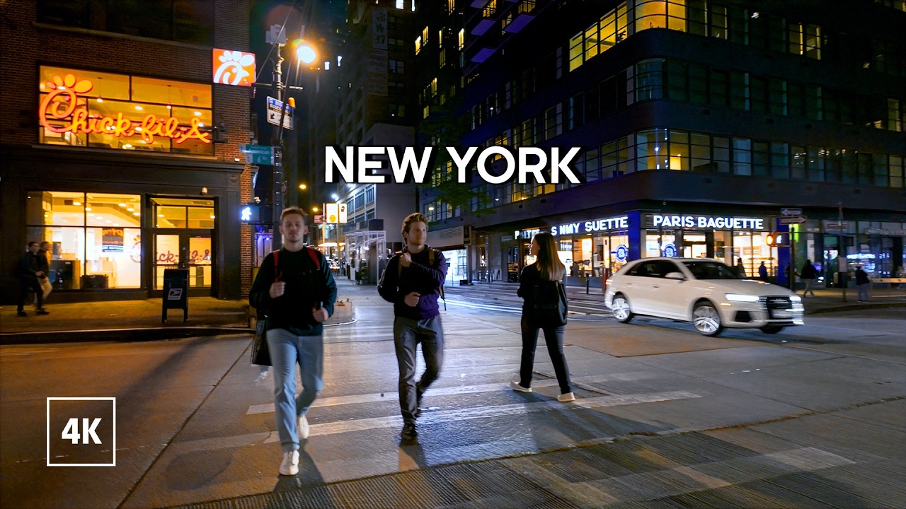 Walking in New York at Night/Manhattan Virtual Tour 4K