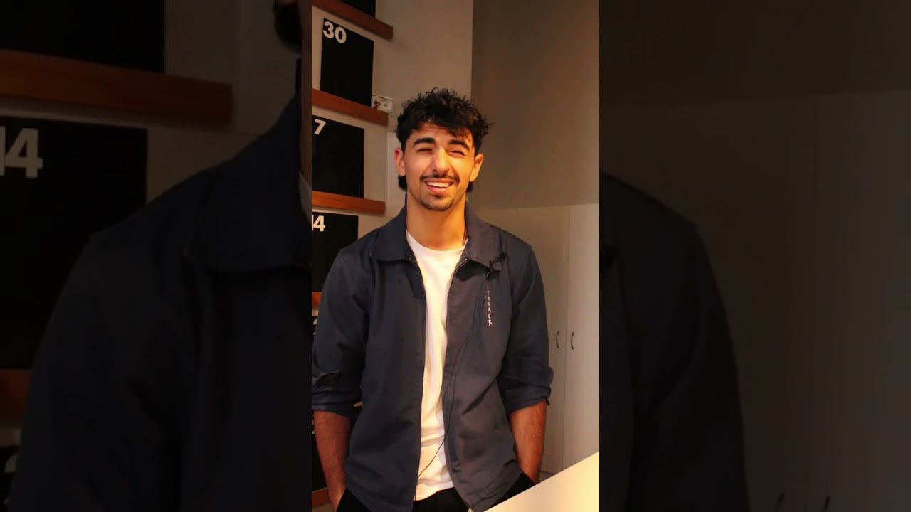 Vogue 73 questions incoming? #viralshorts  #fyp  #vogue #interview