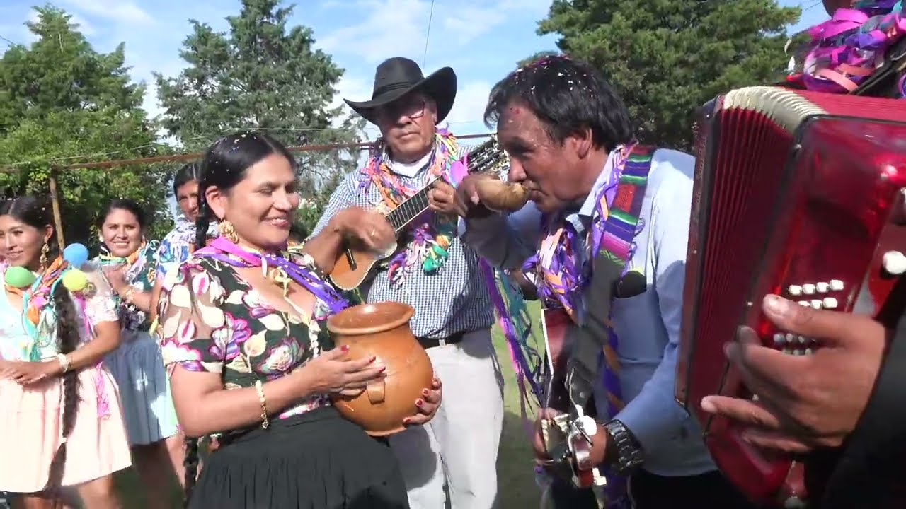 COPLAS DE CARNAVAL 2024 - LOS RADICALES Y LEALES