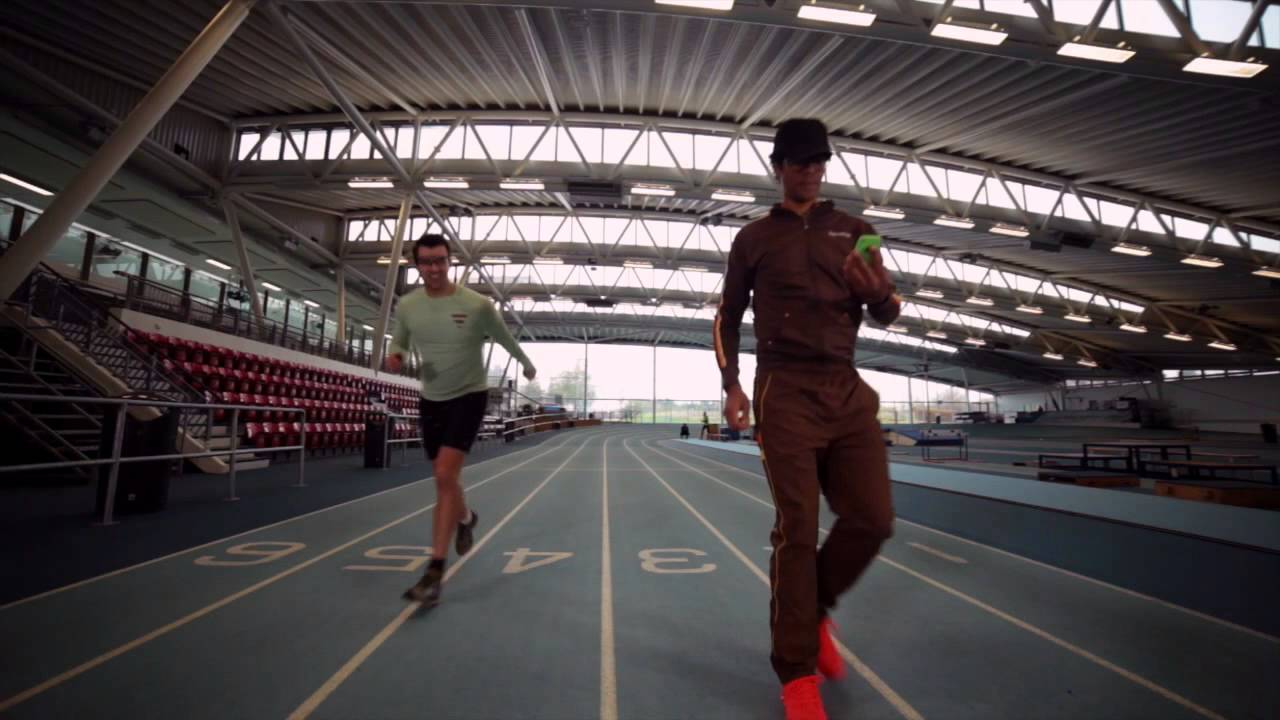 Richard Ayoade & Steve Jones on fitness tech - Gadget Man S04E01