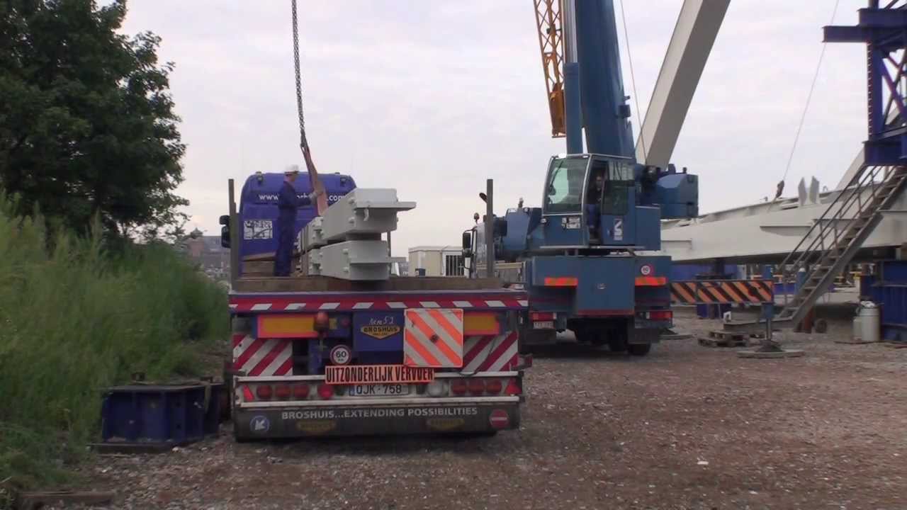 Werken Victor Buyck aan het Albertkanaal  te Antwerpen, het lossen diagonale 