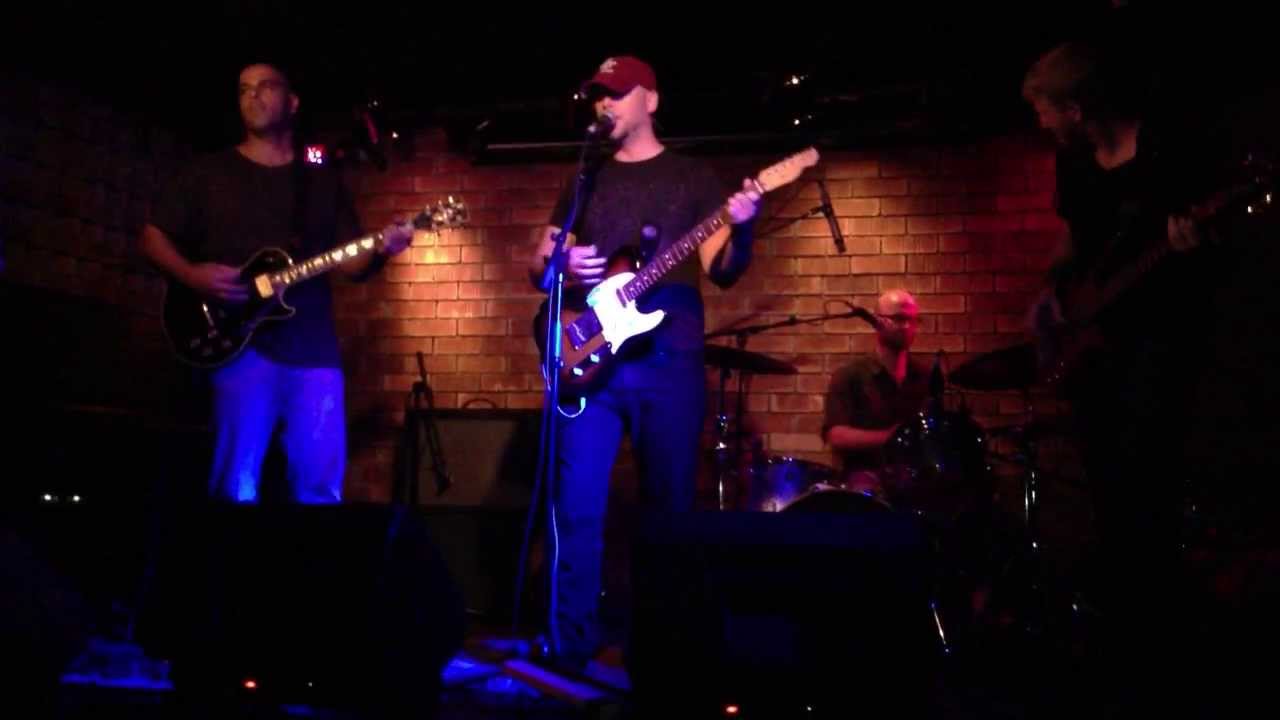 Niels - Rain on me + Where will I go?@Ozenbar TLV Live 17.6.13