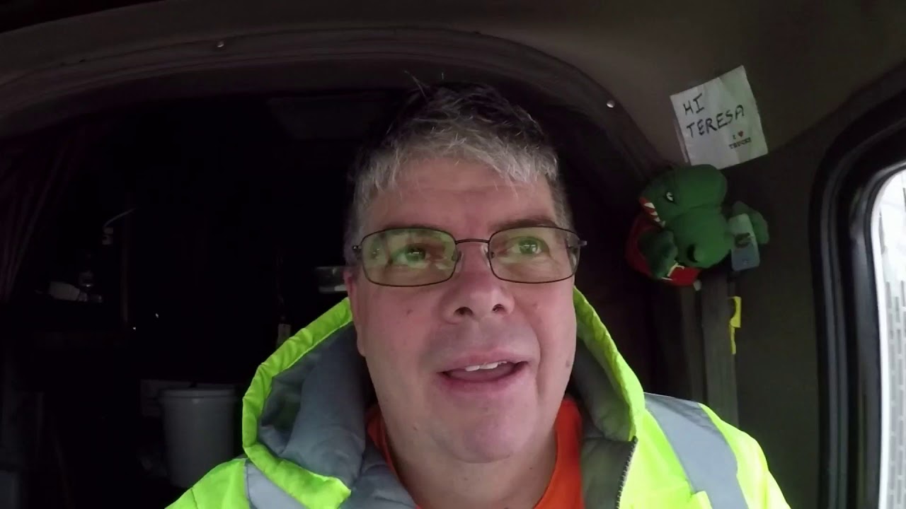#375 Where is Dan Here I am The Life of an Owner Operator Flatbed Truck Driver Vlog
