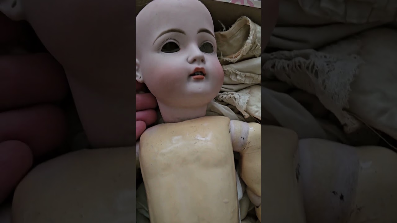 Kammer and REINHARDT 192 antique bisque doll #happy