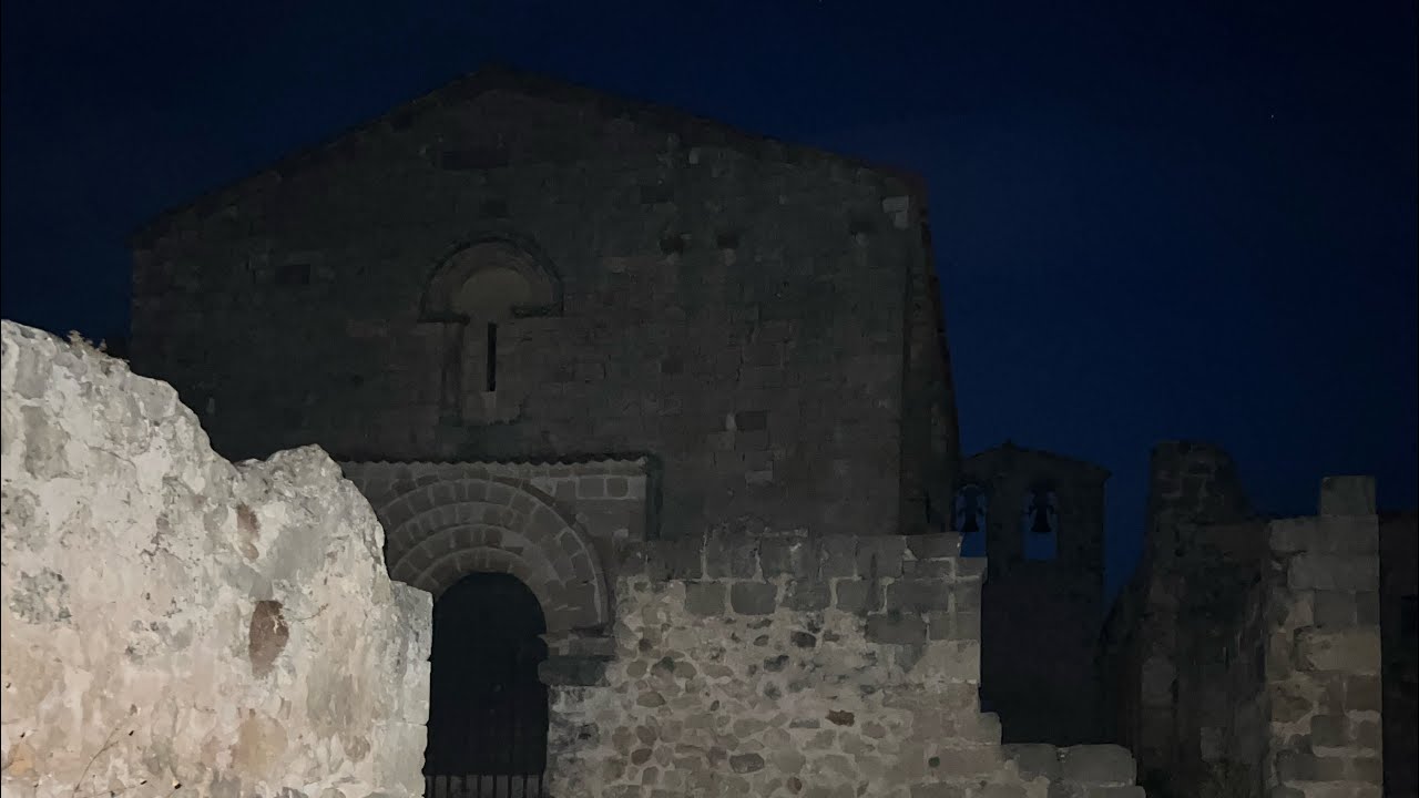 La LEYENDA y MILAGROS de SAN FRUTOS | entramos de NOCHE en LA ERMITA 🔦