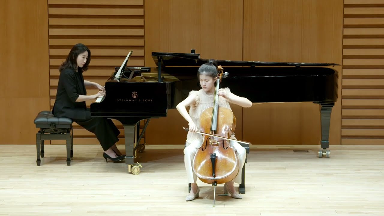 C.P.E Bach Cello Concerto in A Major Wq172 II. Largo mesto (박효재 첼로)