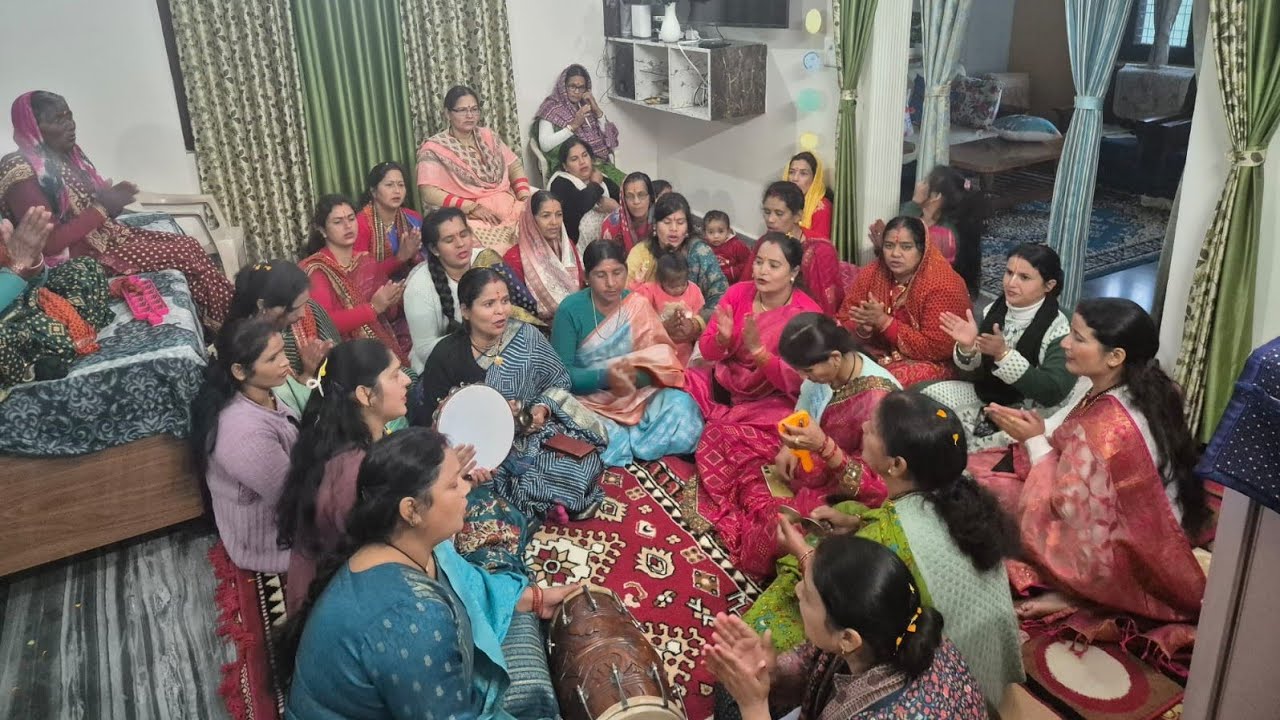 🙏आज हुए दीपा दीदी के घर मार्कण्डेय पूजा के बाद🌺 मनमोहक भजन कीर्तन🌺आपको भी भजन सुनकर बहुत आनंद आएगा🙏 