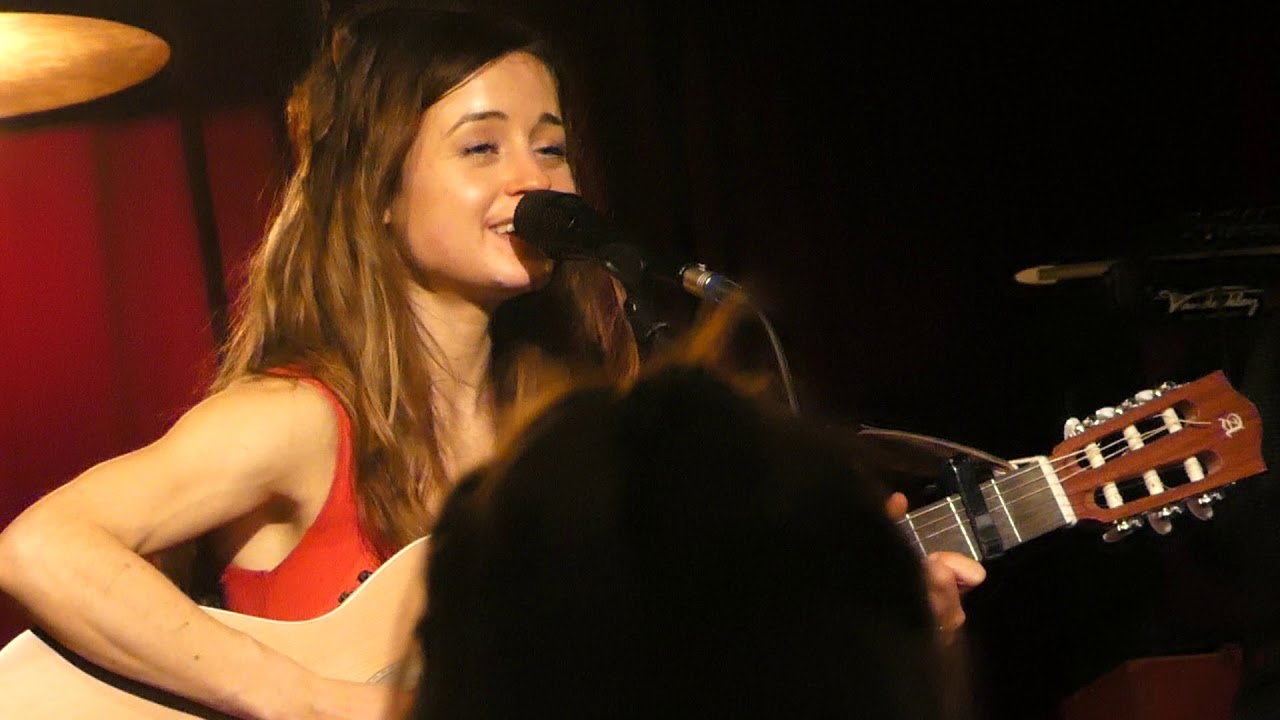 Leïla Huissoud, Les tours de rond point @ Brasserie Sauvenière, Liège, 06/03/2020
