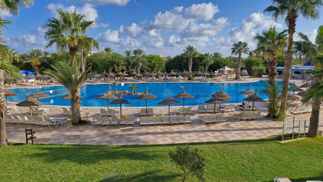 Hotel Sidi Mansour Resort & Spa / Zone Touristique (المنطقة السياحية)