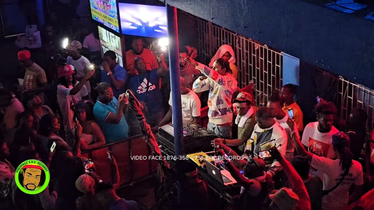 ‎@jayabexbadvevo725 @MavadoGullyOfficial   @DextaDapsOfficial  SONG AT BOOM SUNDAYS UP TOWN MONDAYS