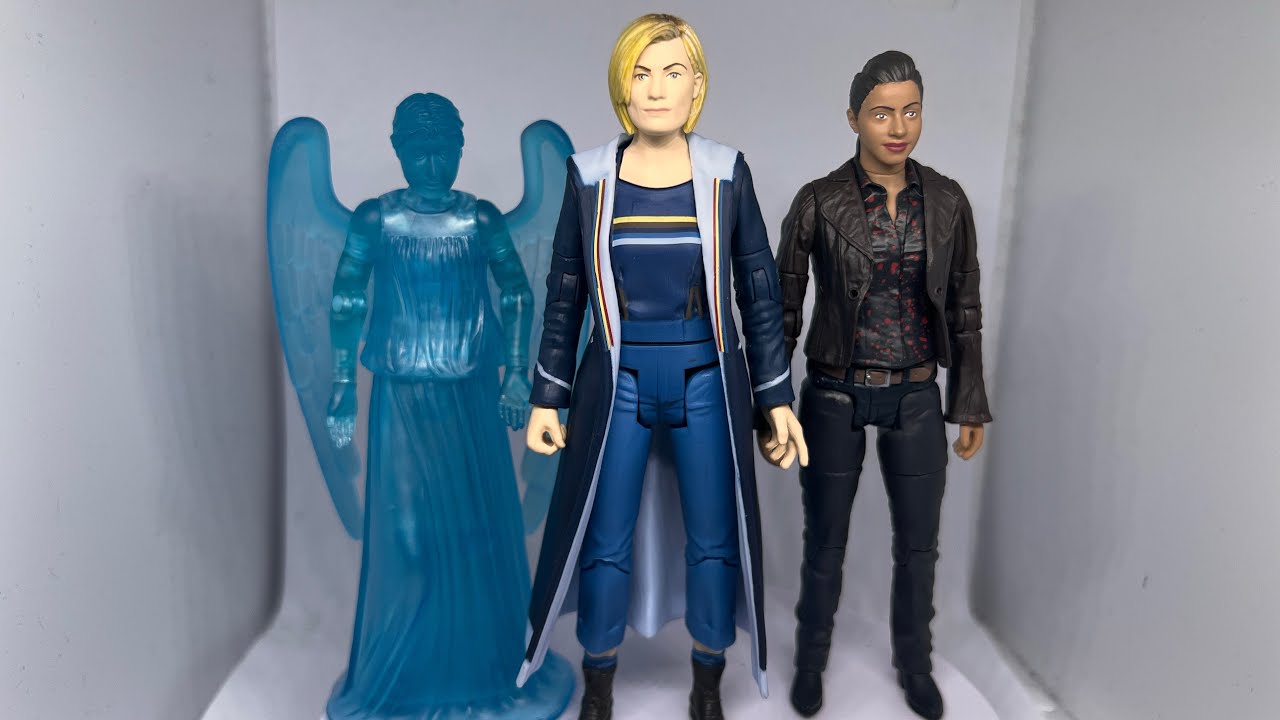 Doctor Who B&M 5.5” The Thirteenth Doctor Collector Figure Set Review