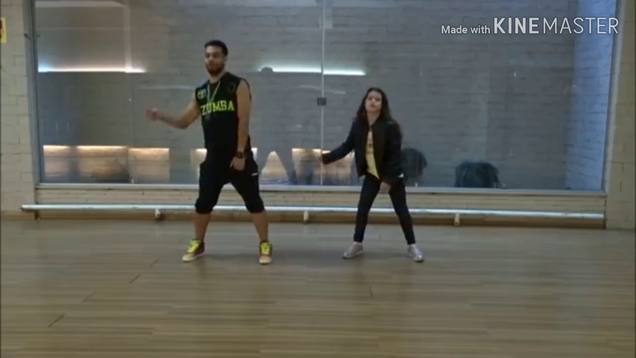 What's My Name - Descendientes 2 coreografía