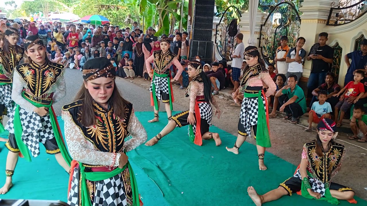 JANTURANE EBEG DABLONGAN CANDI LARAS