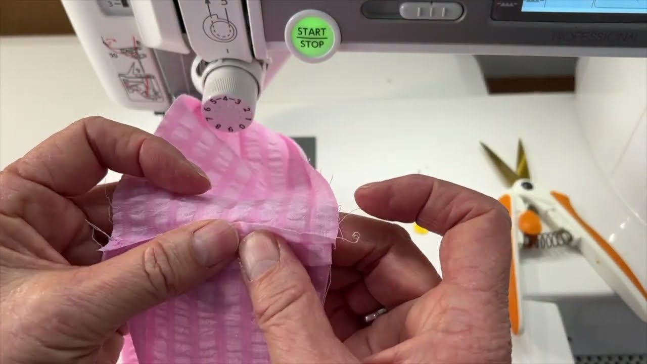 Sew a Scrunchie with this Step By Step Tutorial 💖