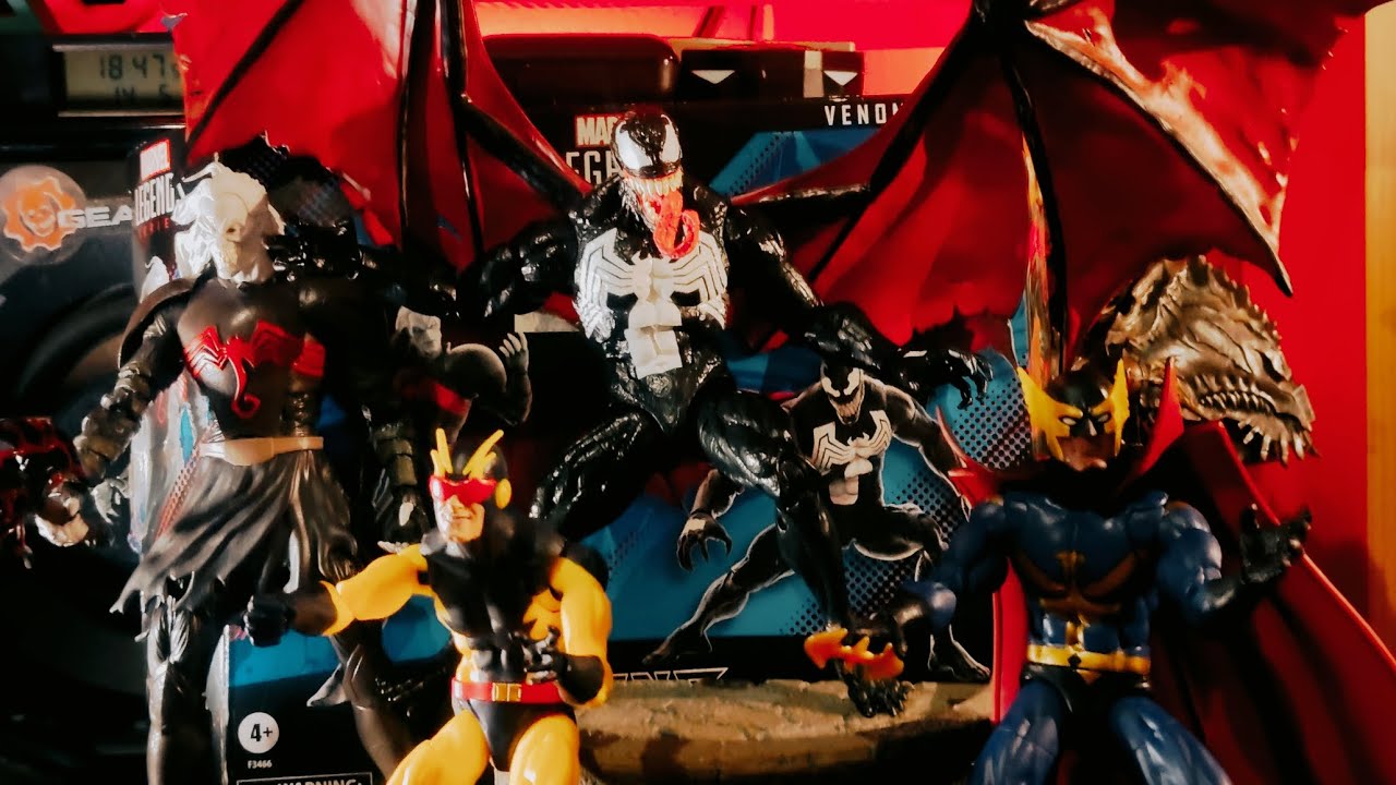 MARVEL LEGENDS: VENOM