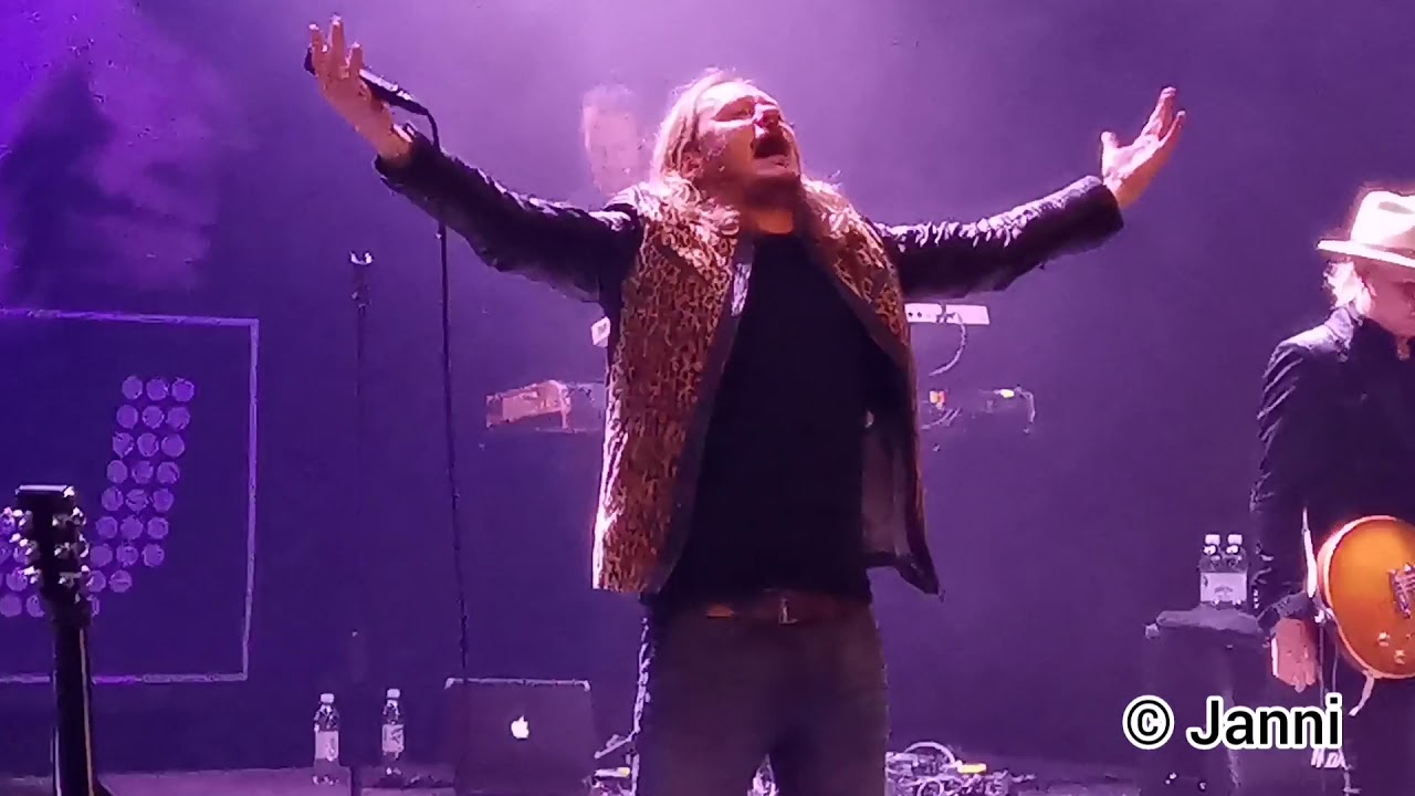Jonne Aaron - Tiikerin Raidat