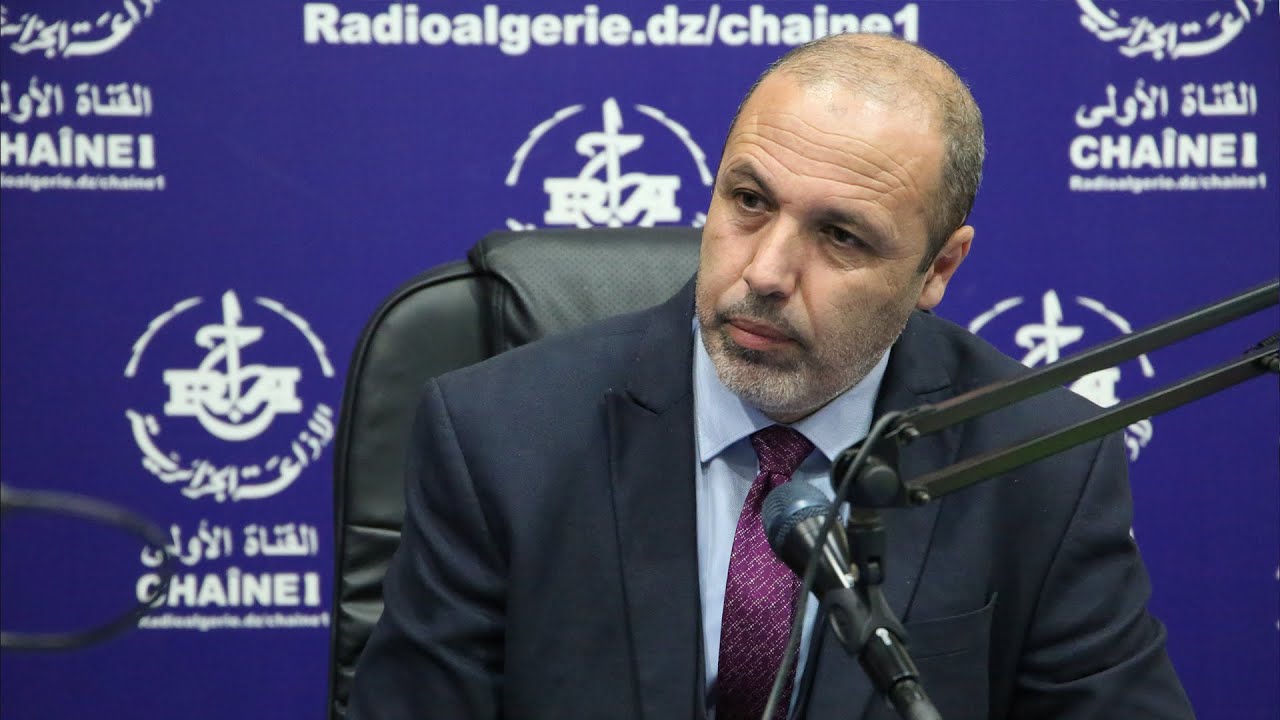 حسن عبد الستار مدير مساعد مكلف بالبحث العلمي بالمركز الوطني للدراسات و البحث في الحركة الوطنية