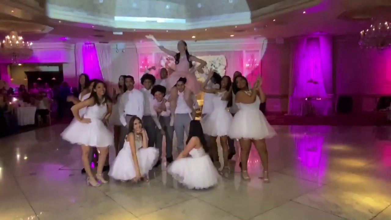 Leah's Sweet 16 | Bachata, Merengue, Salsa Dance Mix | Choreography By Leslie @Lesdance_ on IG