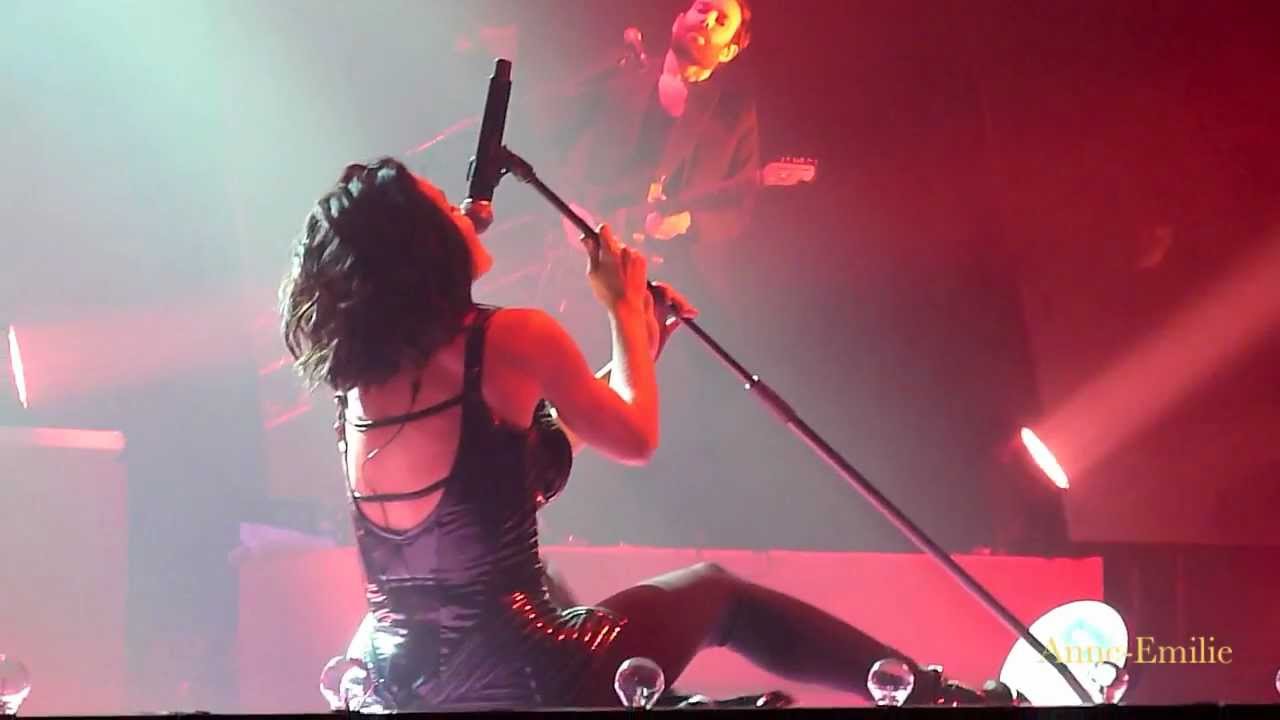 Jenifer - Appelle la police mon amour