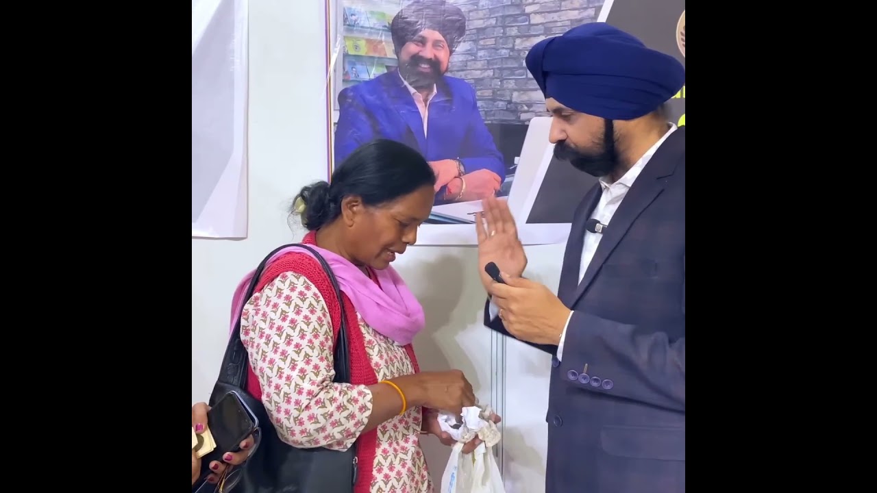 Raj Gyani old coins buyer #trendingshorts​ #viralvideo​ #coinbuyer​#coincollector​ #rajgyanie​​