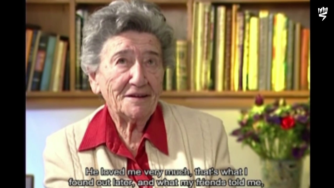 Fanny Rozelaar and Betty Mayer - Memories of the Zionist Youth Movement in the Netherlands