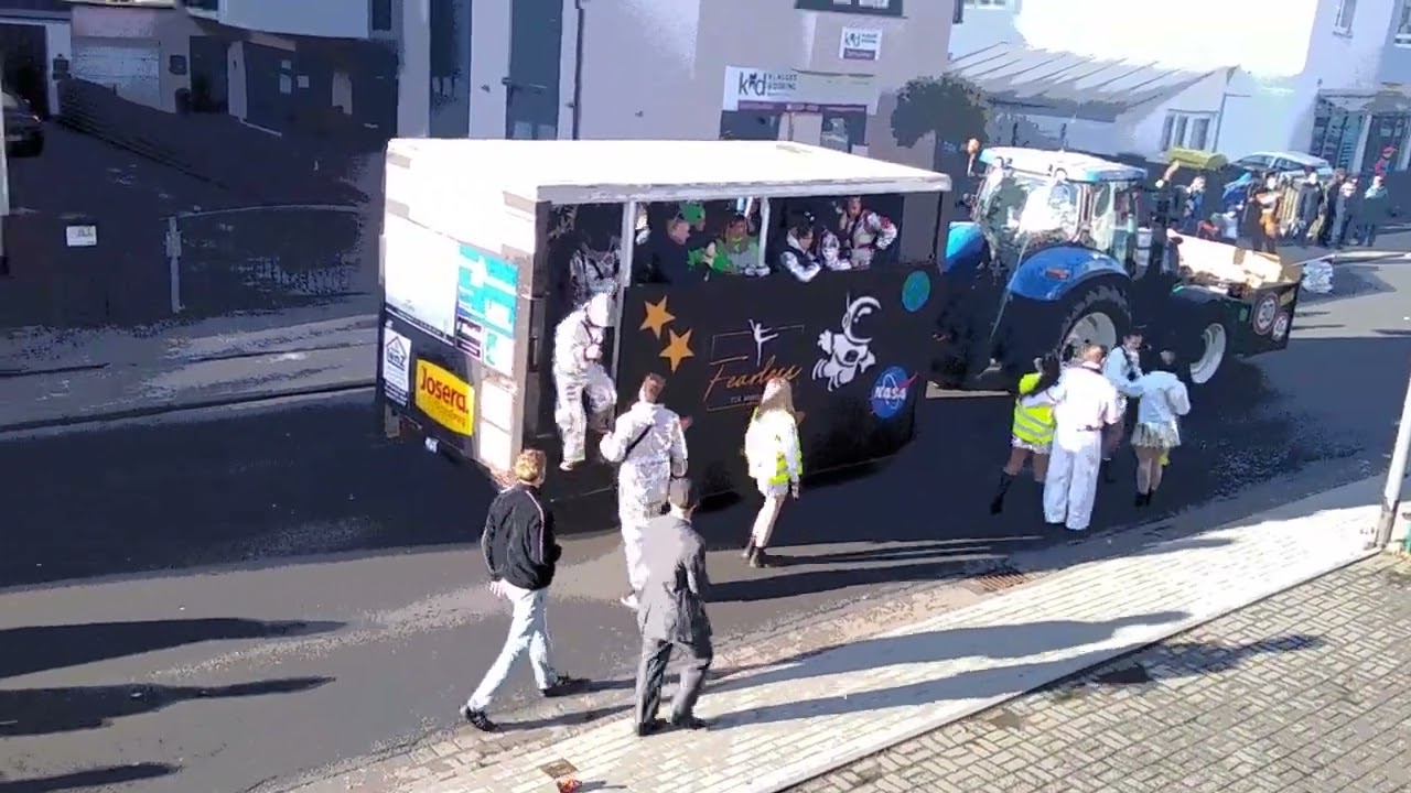 Faschingsumzug 4/5  2026 Schlüchtern Vorsicht, sehr laut !!