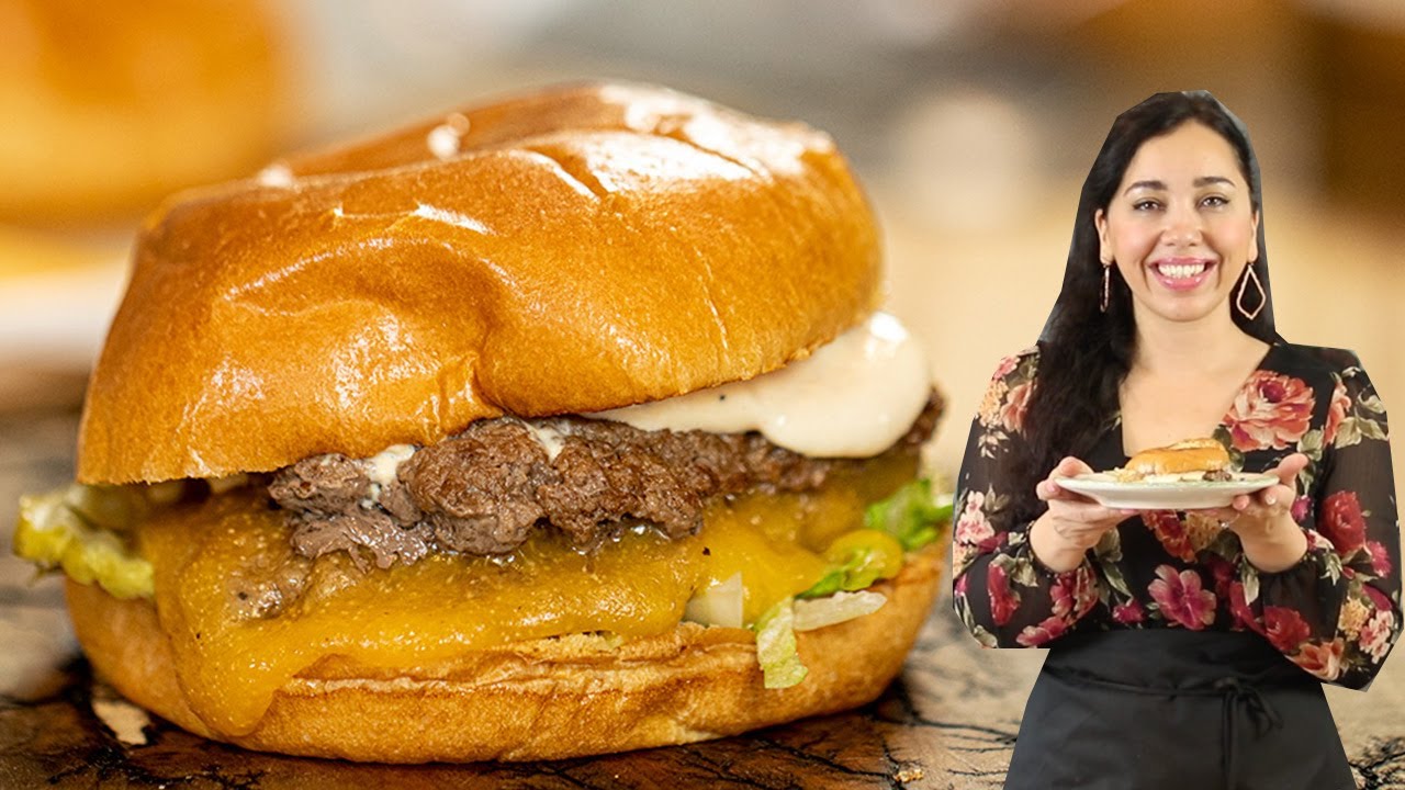 The BEST Burger Recipe: Smash Burgers, my way 😊