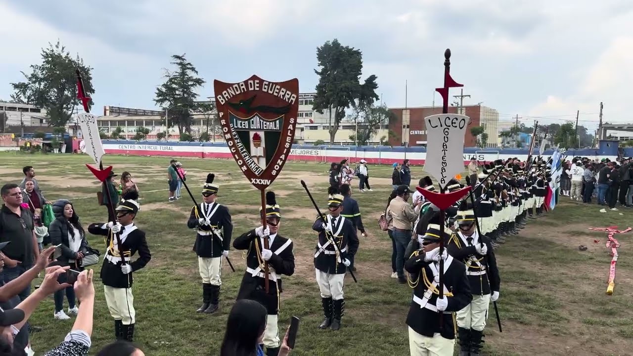 Liceo Guatemala Xela 2025 - Presentación 75 Aniversario Banda de Guerra