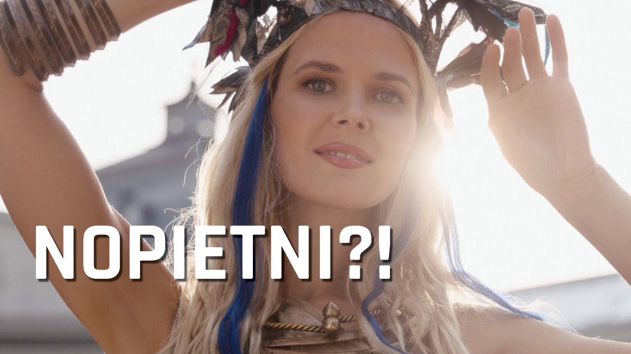 Tautumeita Asnate: “Skatuvei ir sviedru smarža”