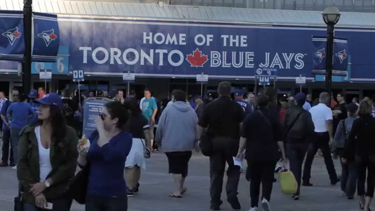 Waterfront West Toronto Canada -Entertainment Central