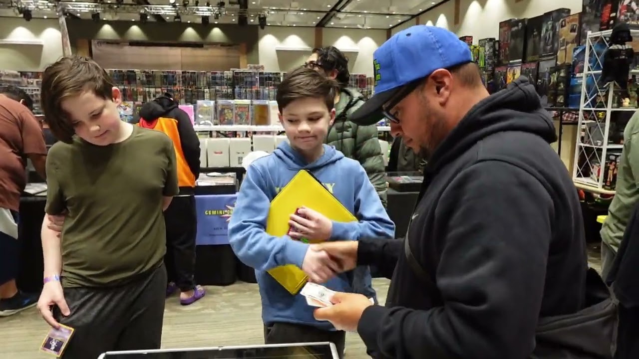 Trades and two gift cards! Vendor Pov Retro Expo 2026 #retro #vendorpov #retroexpo #181comics