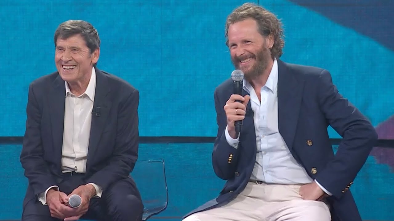 Lorenzo Jovanotti e Gianni Morandi cantano 
