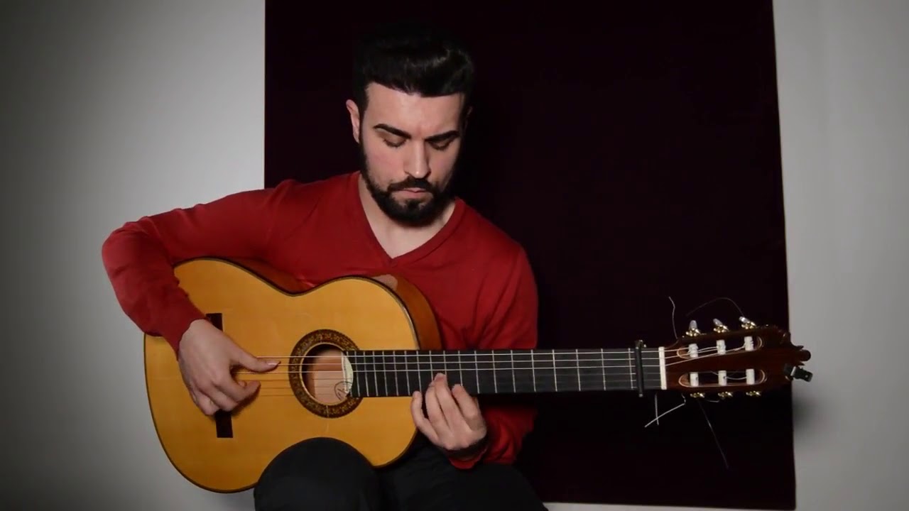 Jose Lopez Bellido 2016 guitar played by Jose Santiago