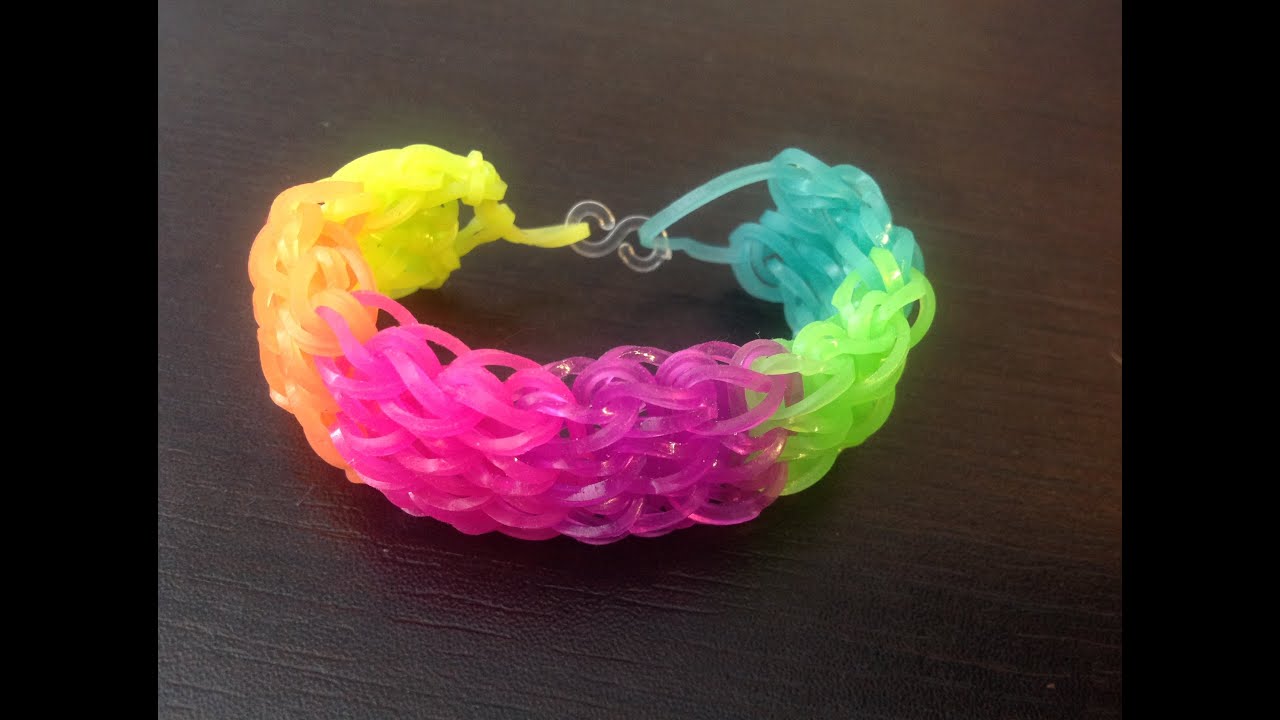 COMO HACER UNA PULSERA DE GOMITAS CON DOS TENEDORES