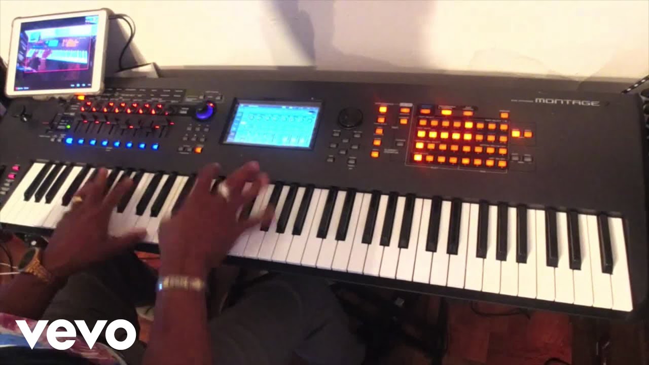 THE LORD&E ON KEYS HEAVENLY HARMONIES - PRAISE HIM! JESUS, OUR BLESSED SAVIOR!