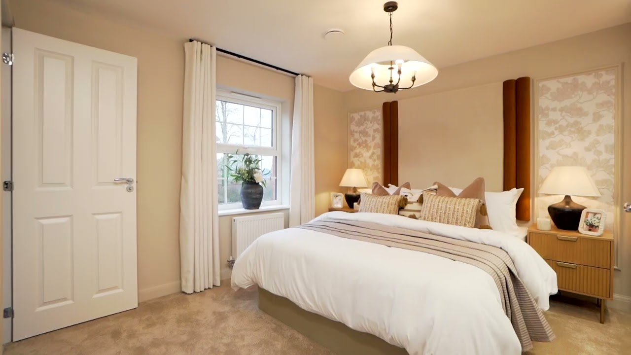 DWH Queen's Manor - The Bardon Show Home