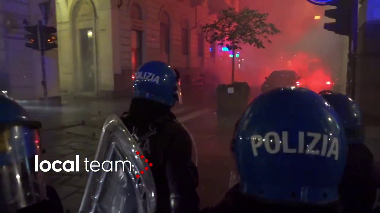 Torino, guerriglia urbana nella serata del 26 ottobre