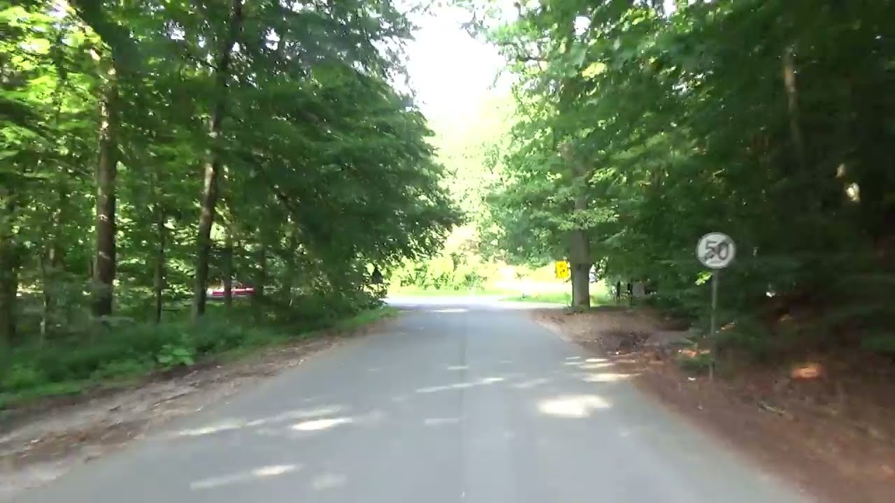 Driving from Parkplatz am Hübichenstein to Bad Pyrmont, Germany.