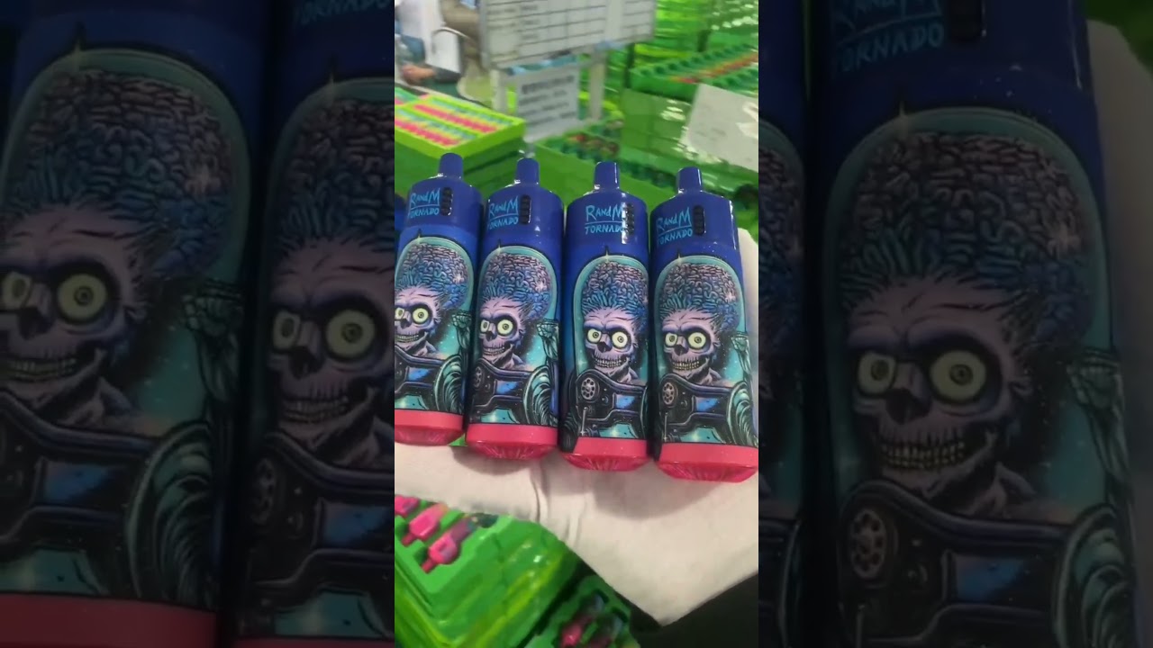 Fumot RandM Tornado 9000 #fumotvape #randmdisposable #vapelife