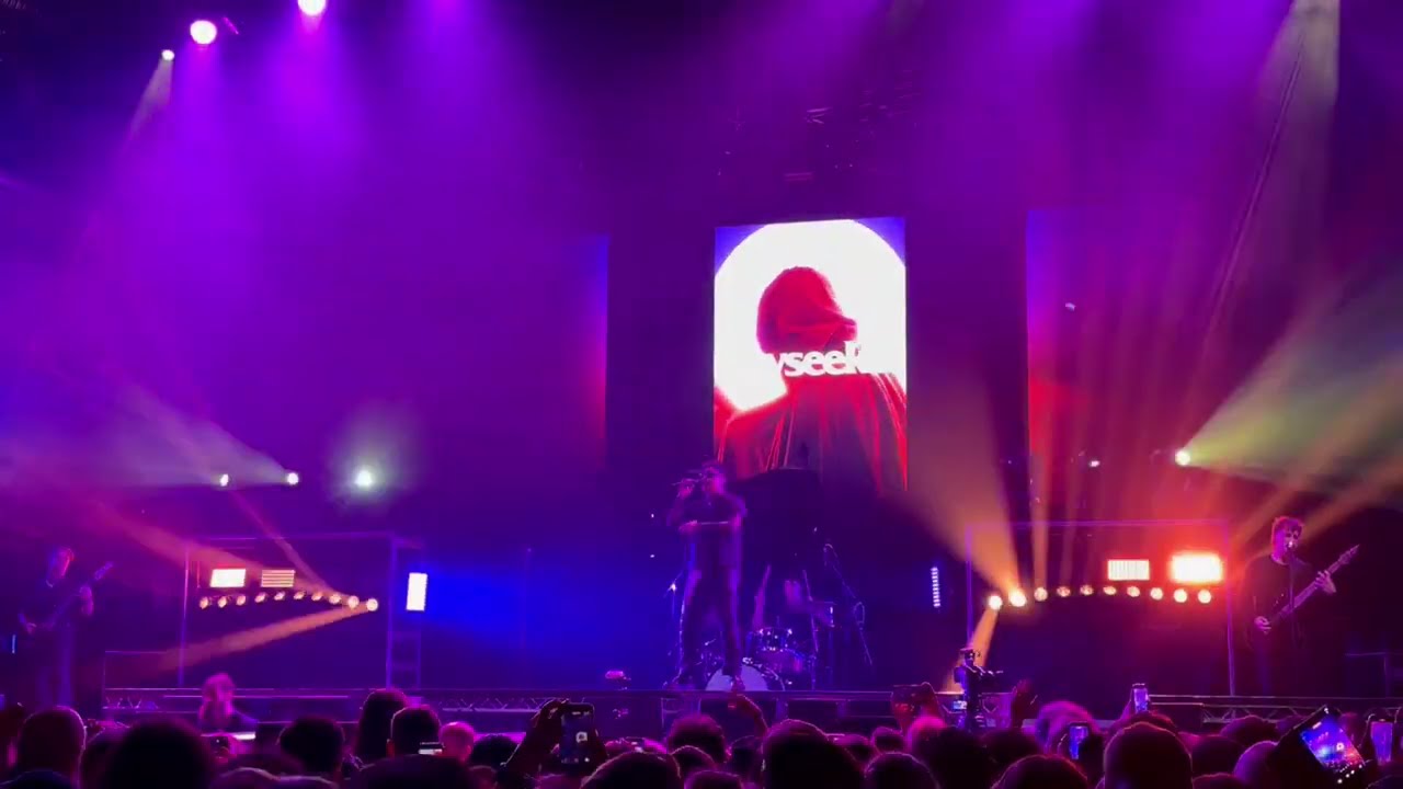 Dayseeker - Crawl Back to My Coffin (live München 24.02.2026)