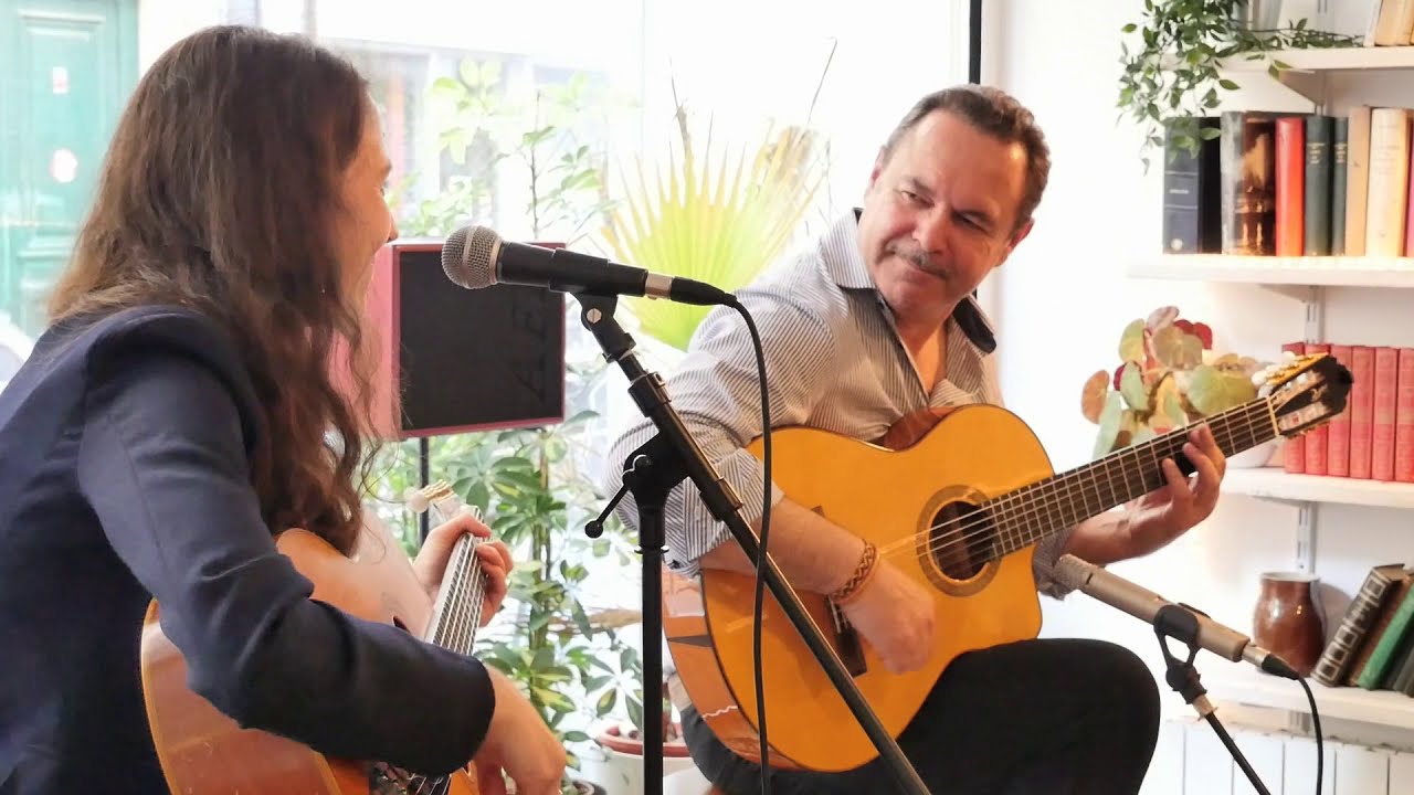 Leila Duclos ft. Raphael Fays - Caravan