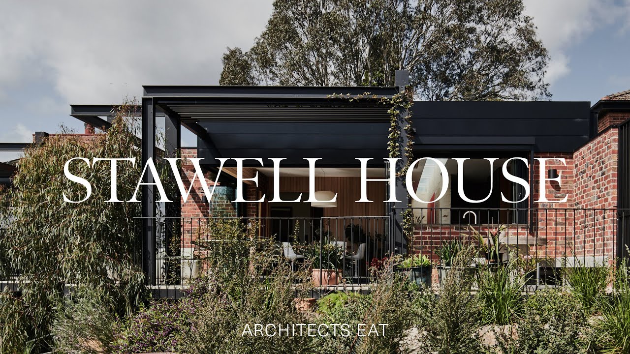 Inside A Stunning 1970s Clifftop House: Restoration Project with Connection to Nature (House Tour)