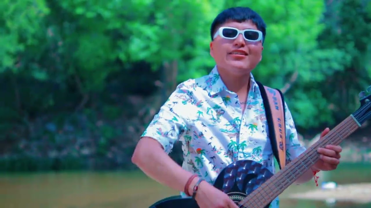 Grupo Finish_Doña Chucha, el Flaco y el Gordo_ (Video Oficial)