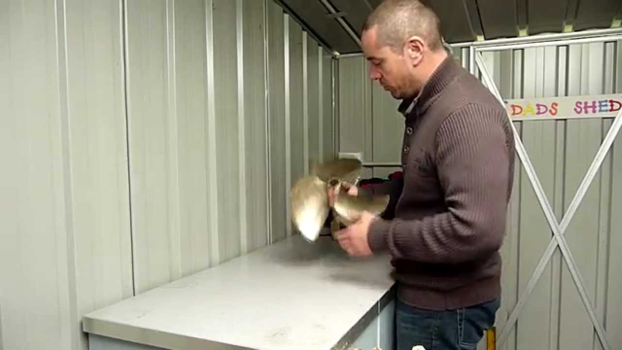How to Straighten a bent boat propeller - Part 1