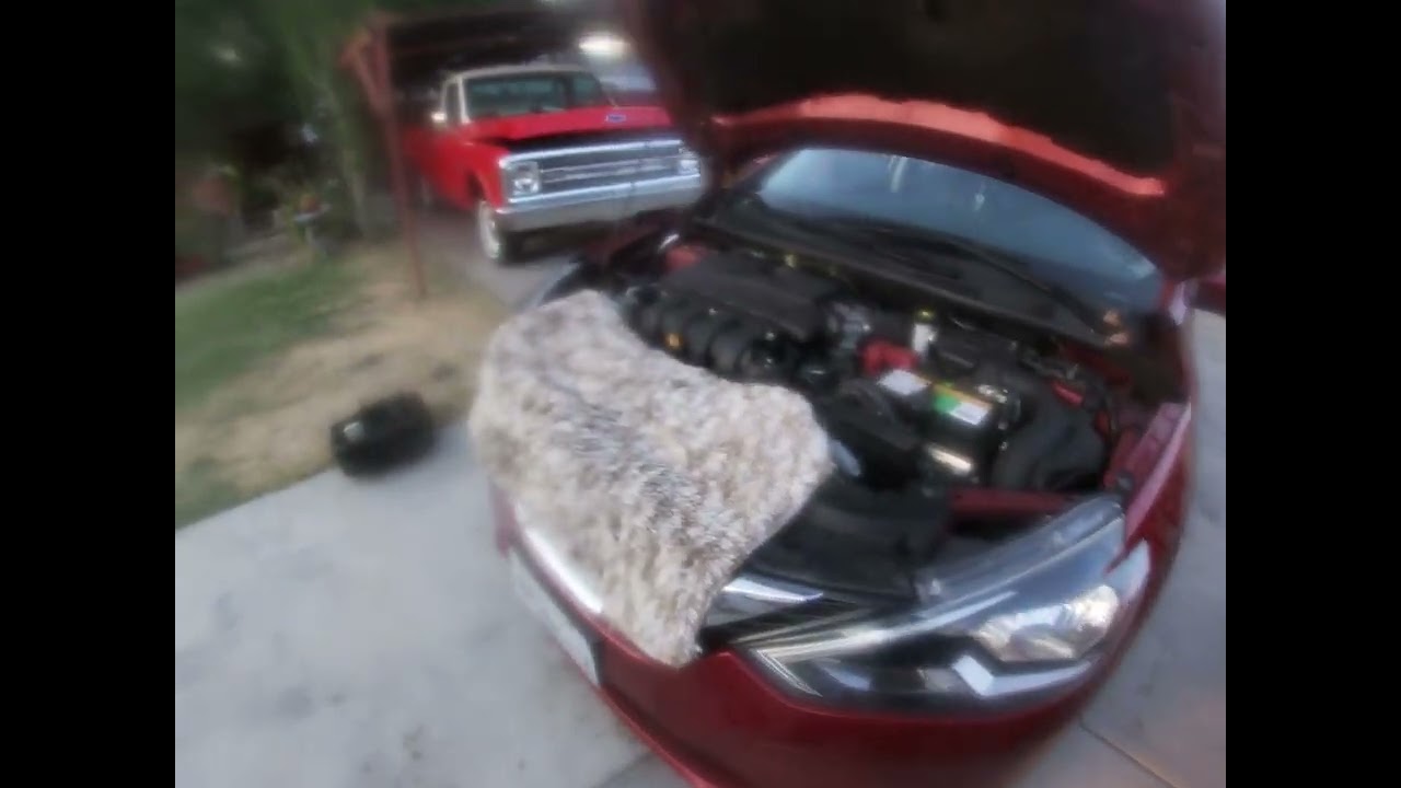 HOW  TO CHANGE  YOUR  OIL  2019 NISSAN SENTRA 1.8L