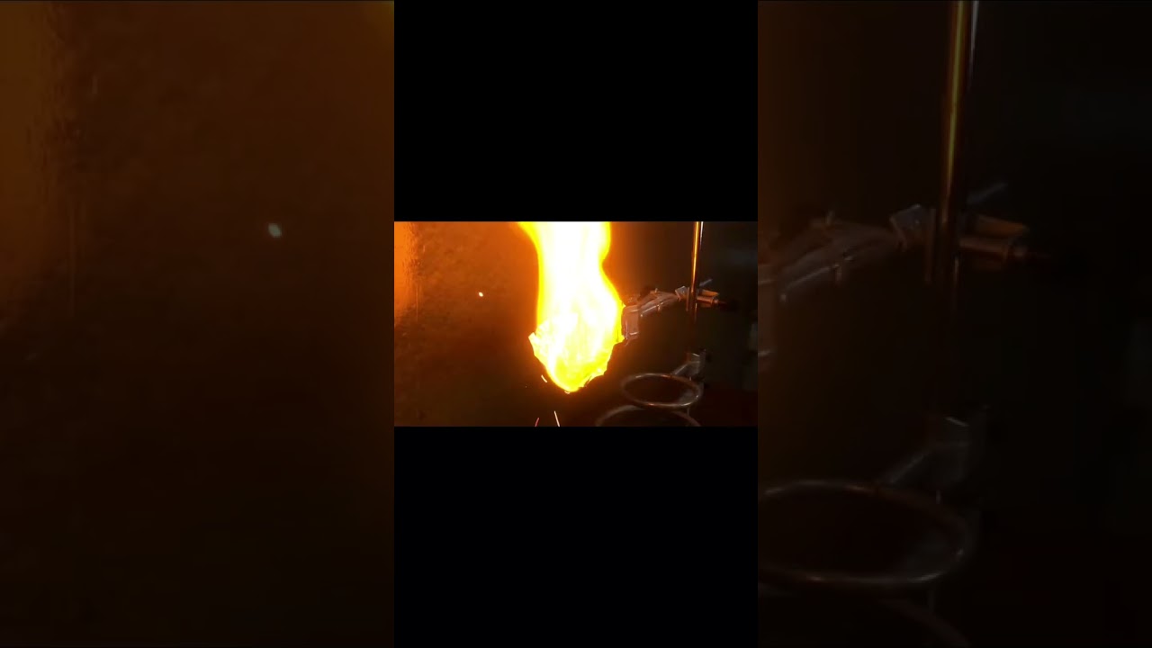 Nitrostarch explosion test. Old vdo.