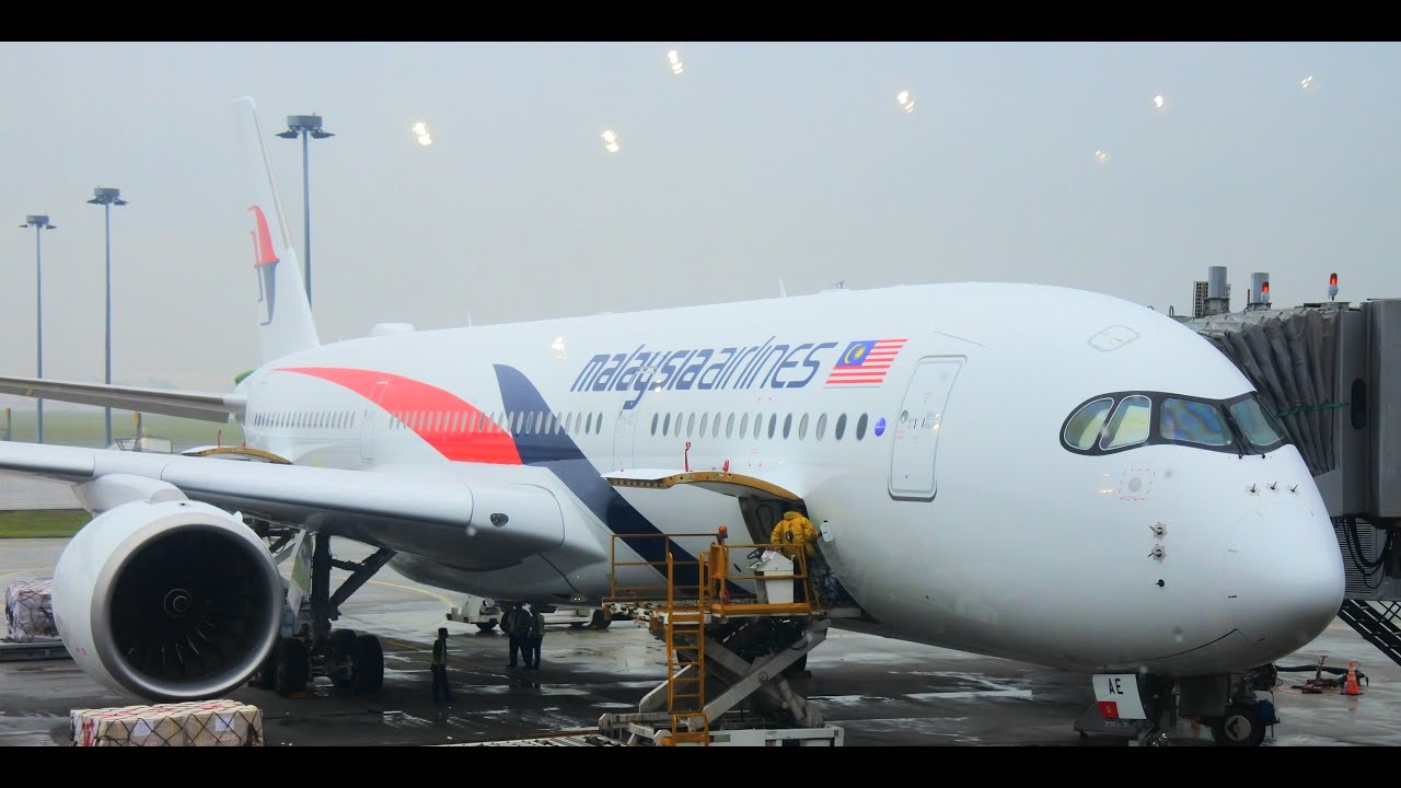 Malaysia Airlines Business Class | MH4 | KUL - LHR | Airbus A350