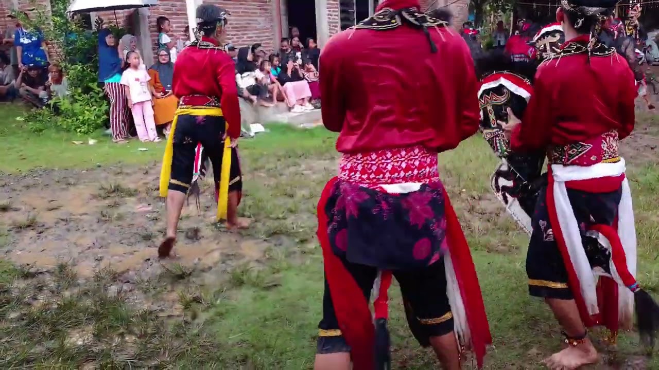 Ebeg Langen Turonggo Budoyo live dk.pesucen ds.semali kec.sempor kan.kebumen
