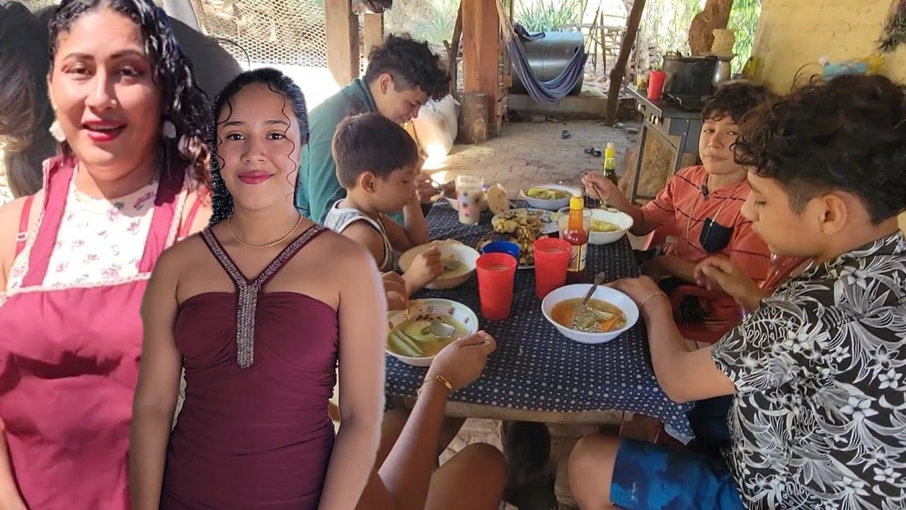 YEGO LA HORA DE DISFRUTAR LA SOPA EN FAMILIA