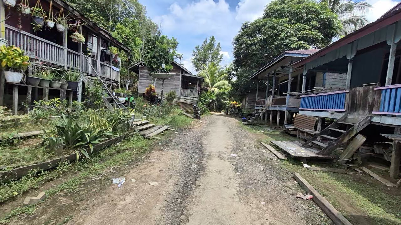 KAMPUNG LONG BELUAH, BULUNGAN, KALIMANTAN UTARA